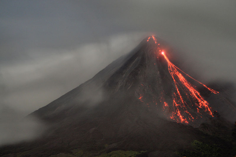 Arenal_cc_scottrobinson