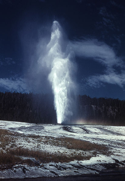 yellowstone1_publdom_us